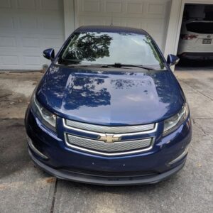 83c2ff1d-c4ce-4479-b1cf-5e293bf022c1 2013 Chevrolet Volt Sedan 4D