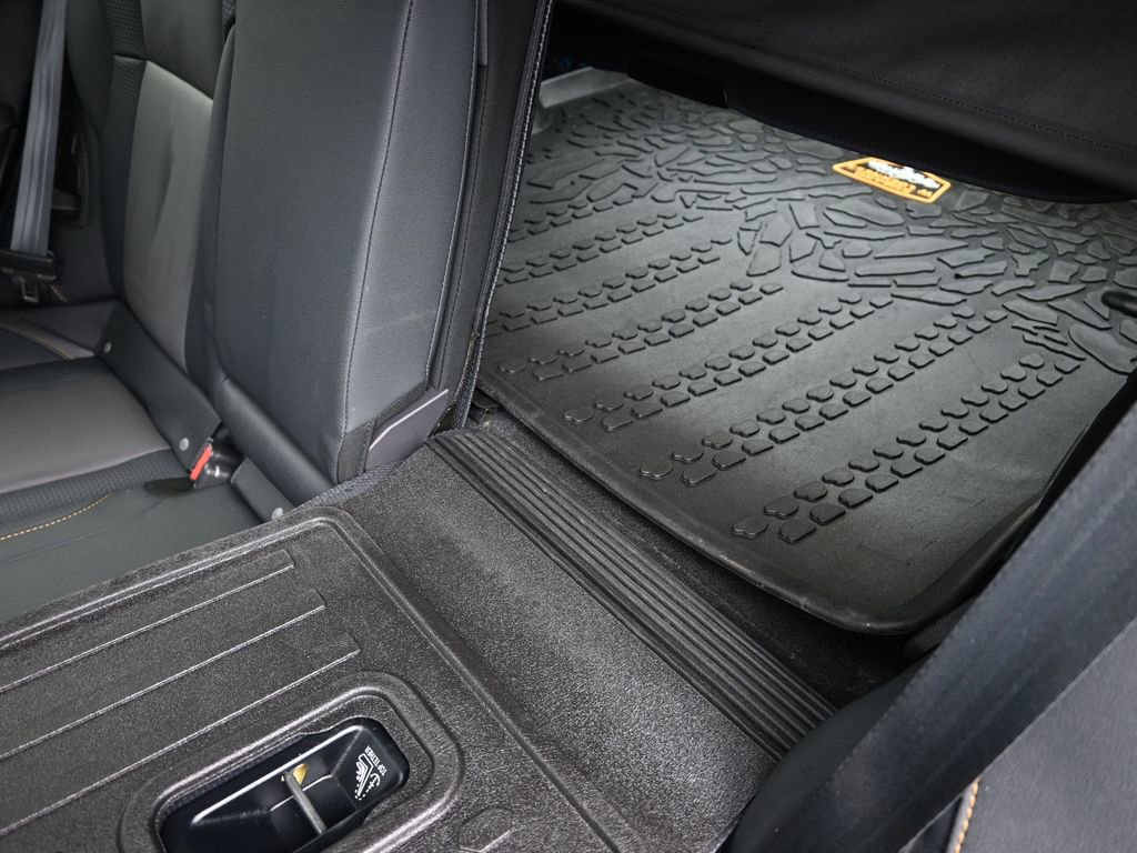 2023 Subaru Outback Wilderness - Image 18