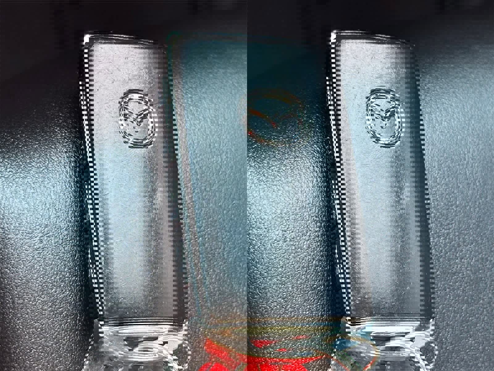 2020 MAZDA3 Sedan - Image 30