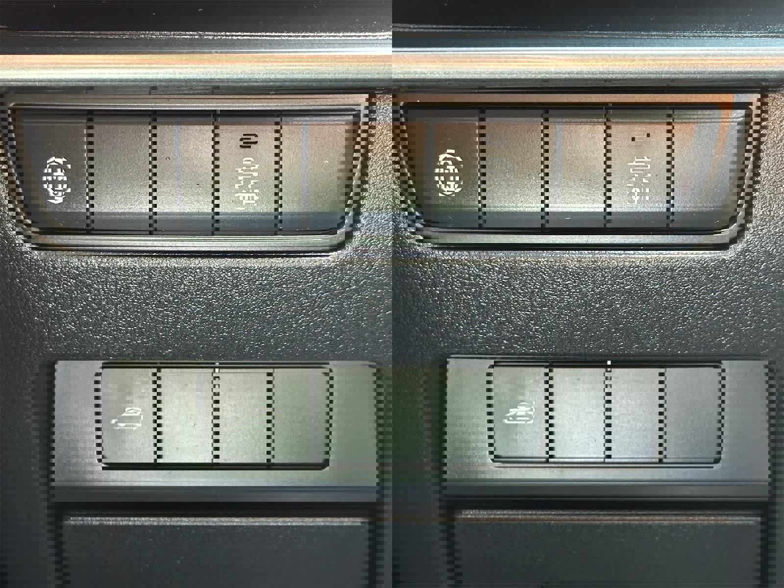 2020 MAZDA3 Sedan - Image 23